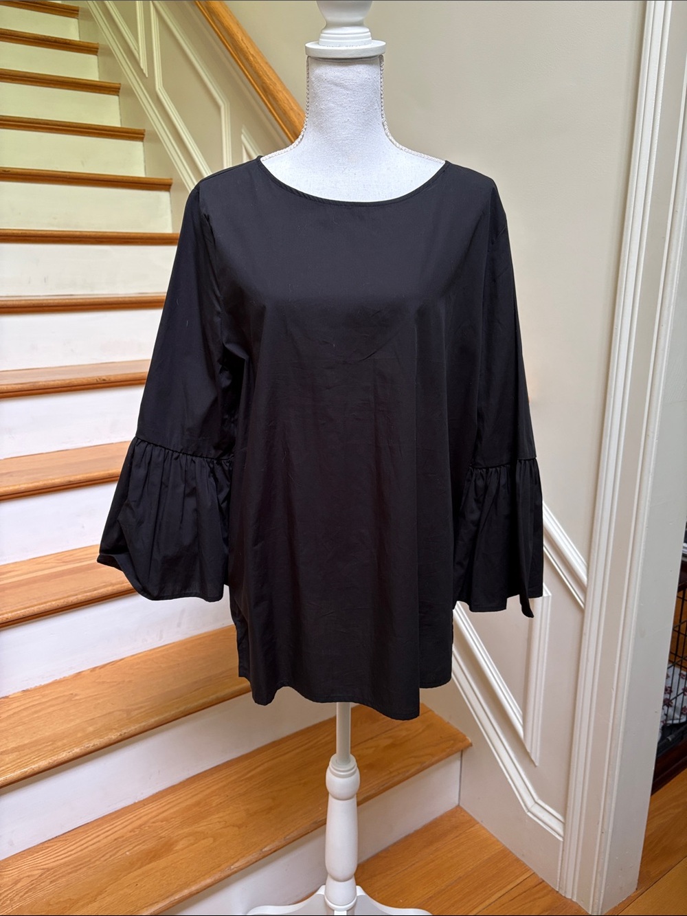 Gibson Black Bell-Sleeve Tunic Blouse